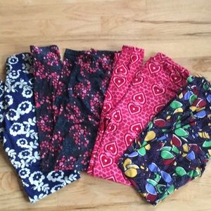 Four pairs of Lularoe leggings